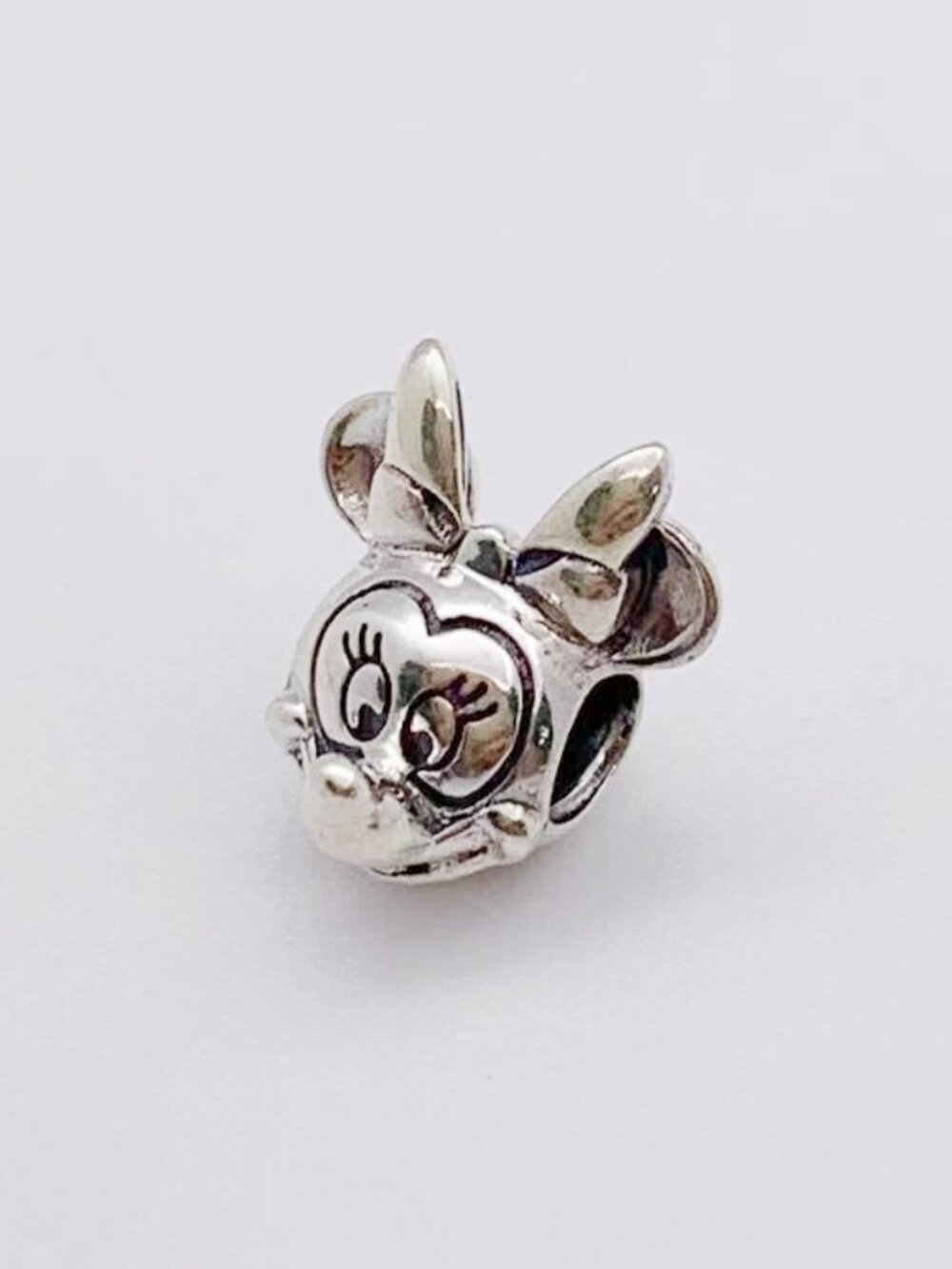 Pandora Disney Minnie Mouse Charm